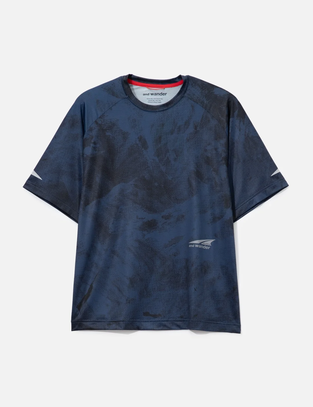 ALTRA × AND WANDER GRAPHIC SHORT SLEEVE T-SHIRT - 1