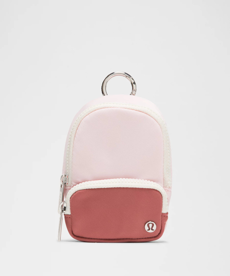 Everywhere Backpack Nano 1