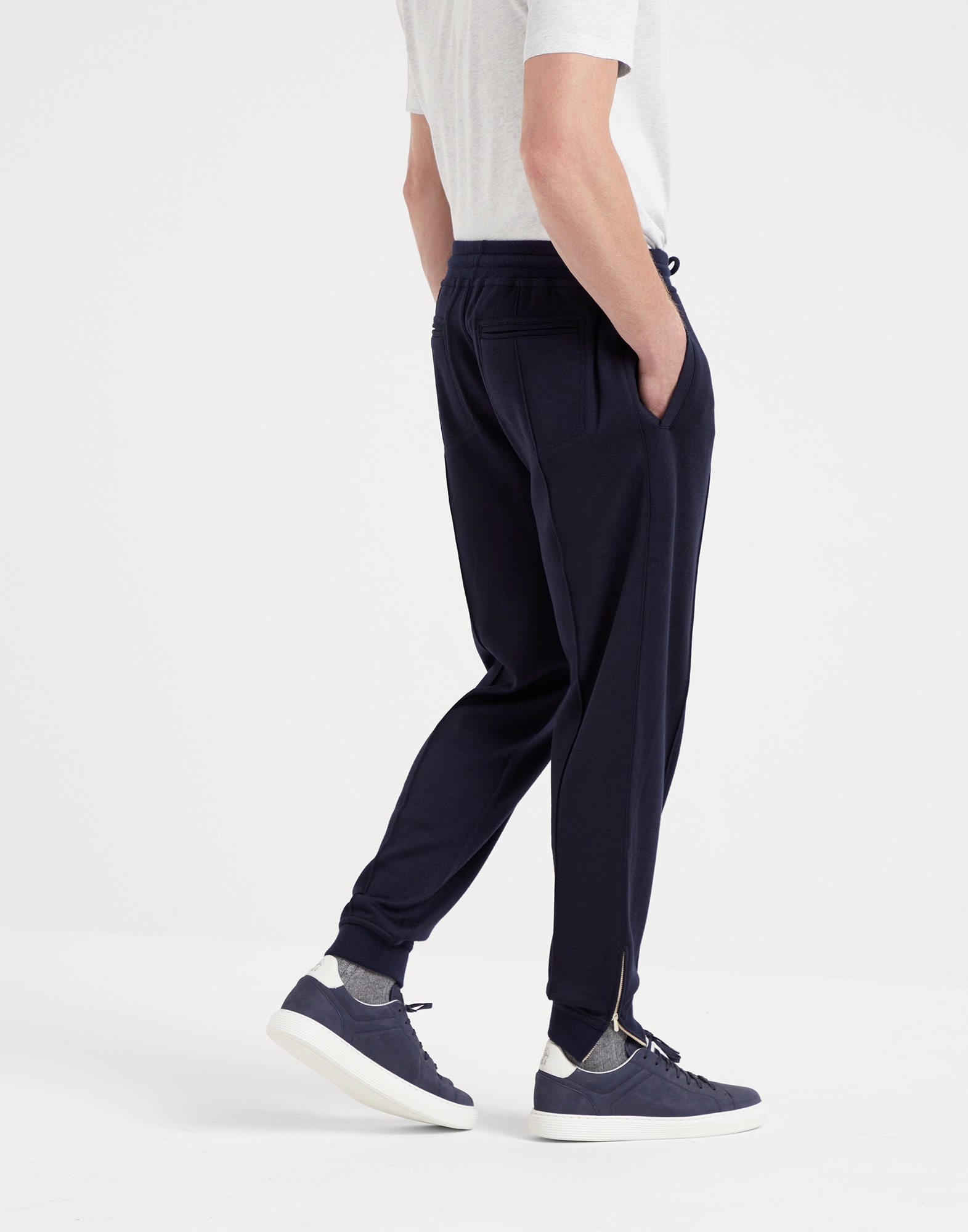 Cashmere and silk French terry trousers with Crête detail and elasticated zipper cuffs - 2