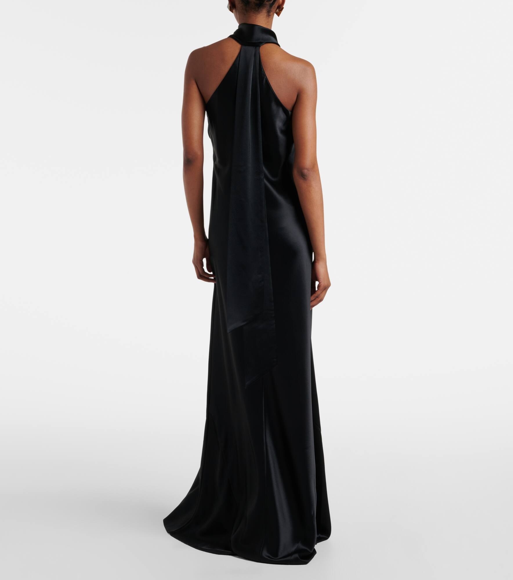 Satin halter neck gown - 3