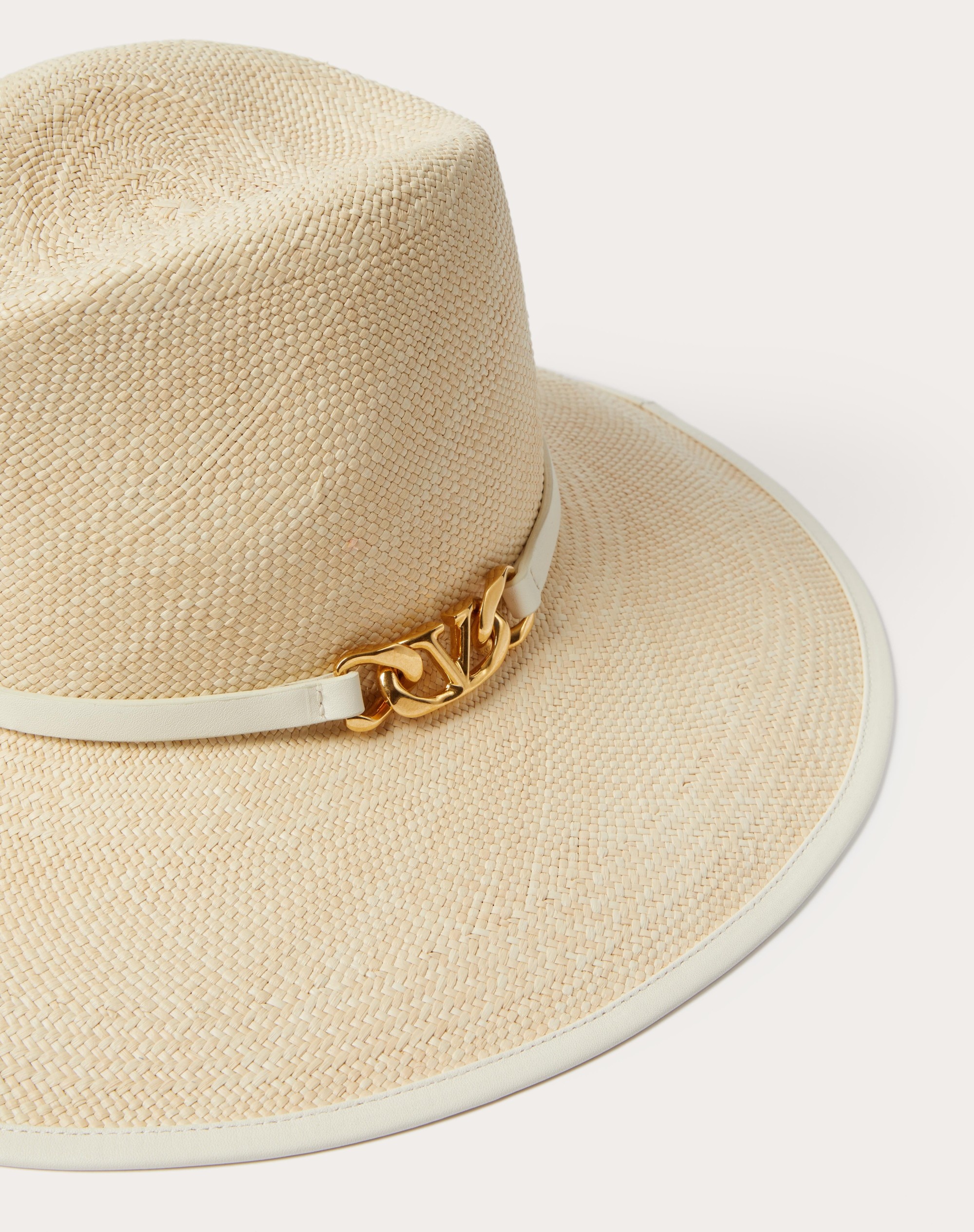 VALENTINO GARAVANI VLOGO CHAIN HAT - 2