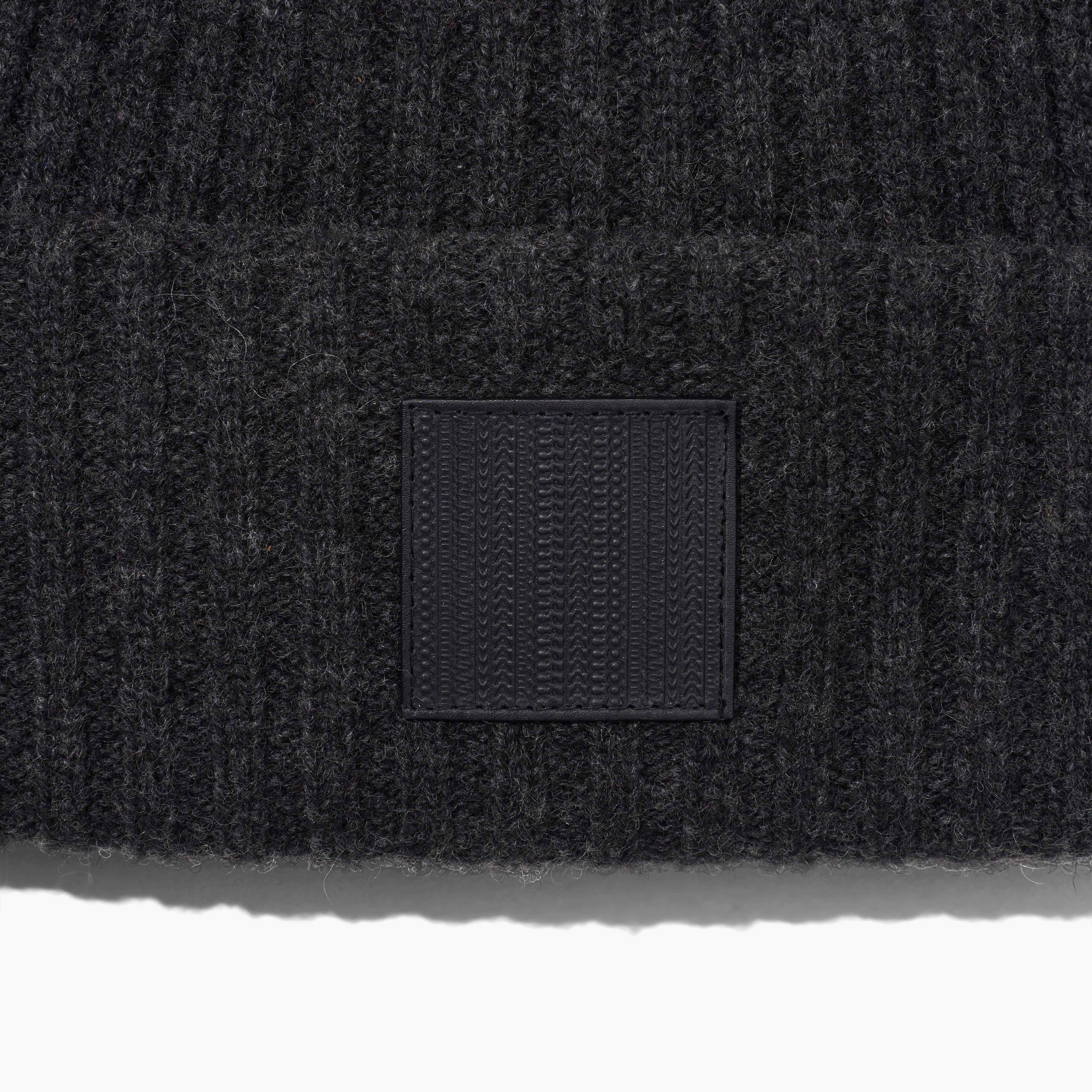 THE RIBBED BEANIE - 6