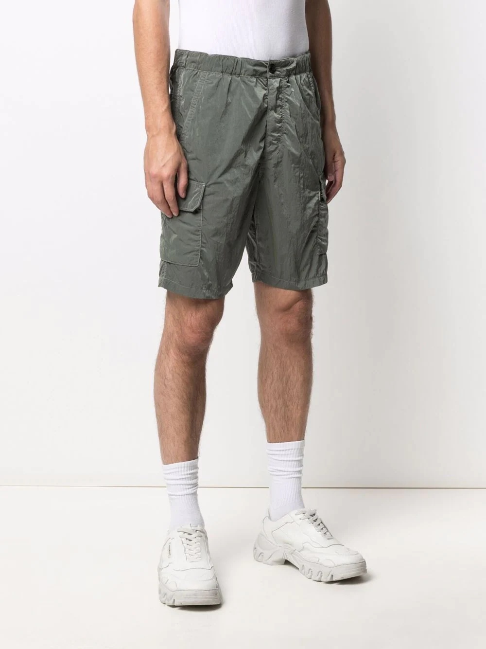 knee-length cargo shorts - 3