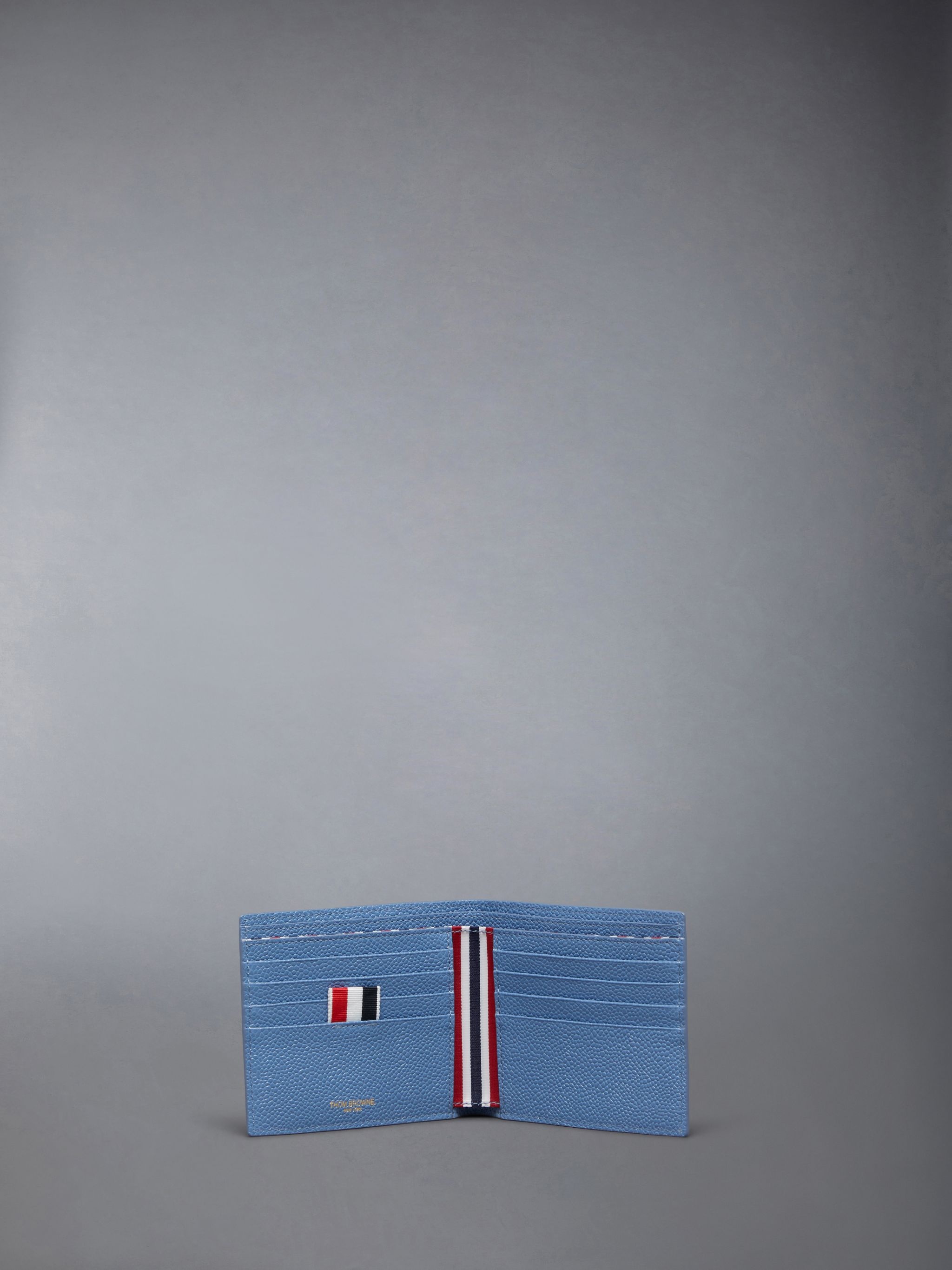 Pebble Grain Rose 4-Bar Bifold - 3