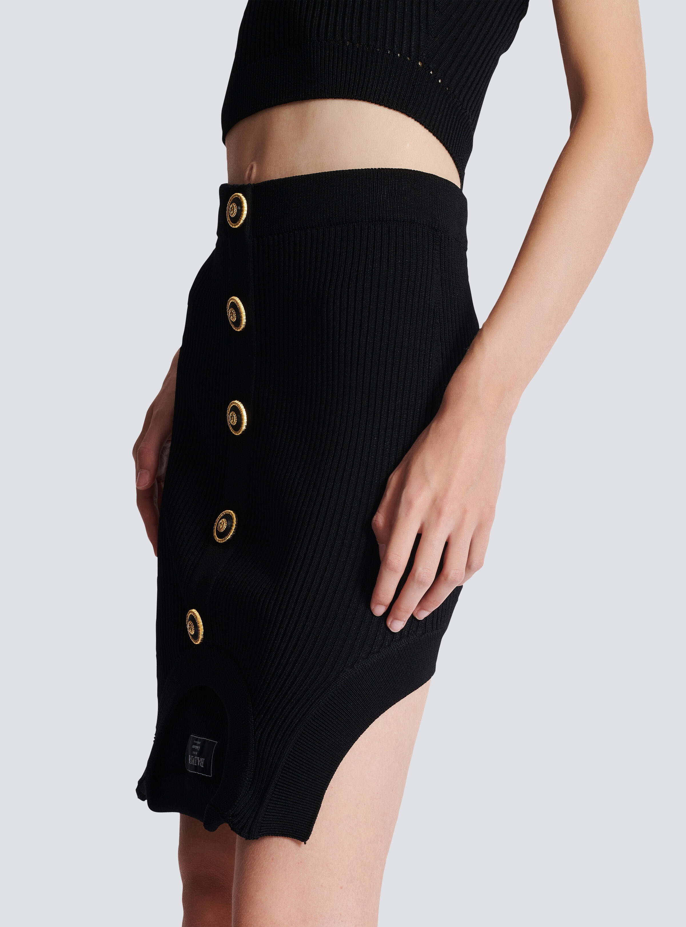 Short optical illusion ribbed knit skirt - 7