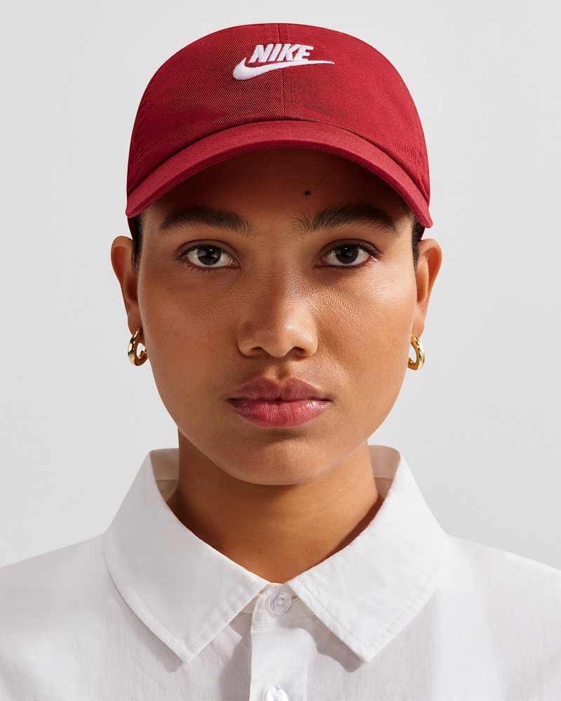 Nike Club Unstructured Futura Wash Cap 1