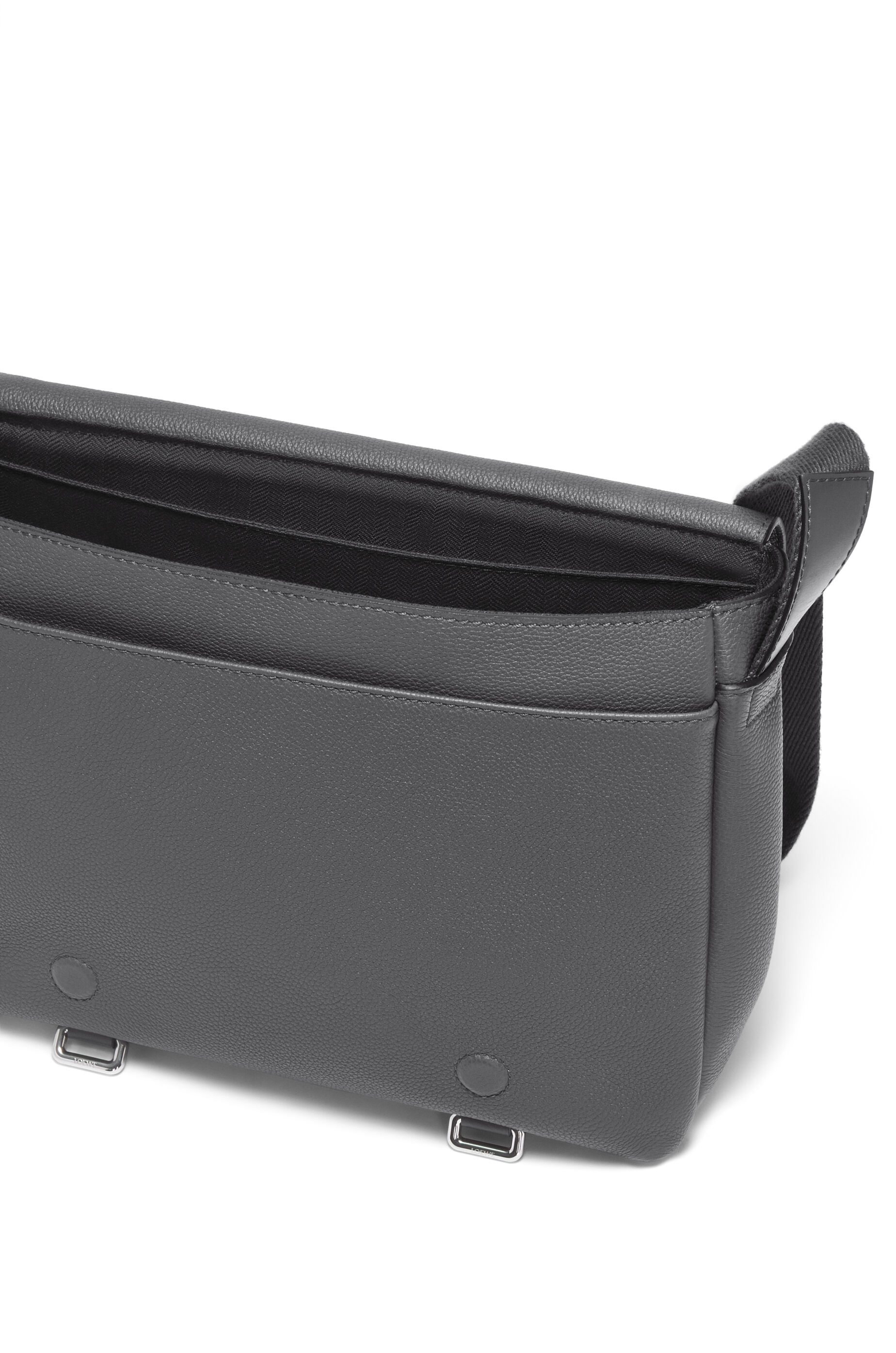 Military Messenger bag in soft grained calfskin - 4