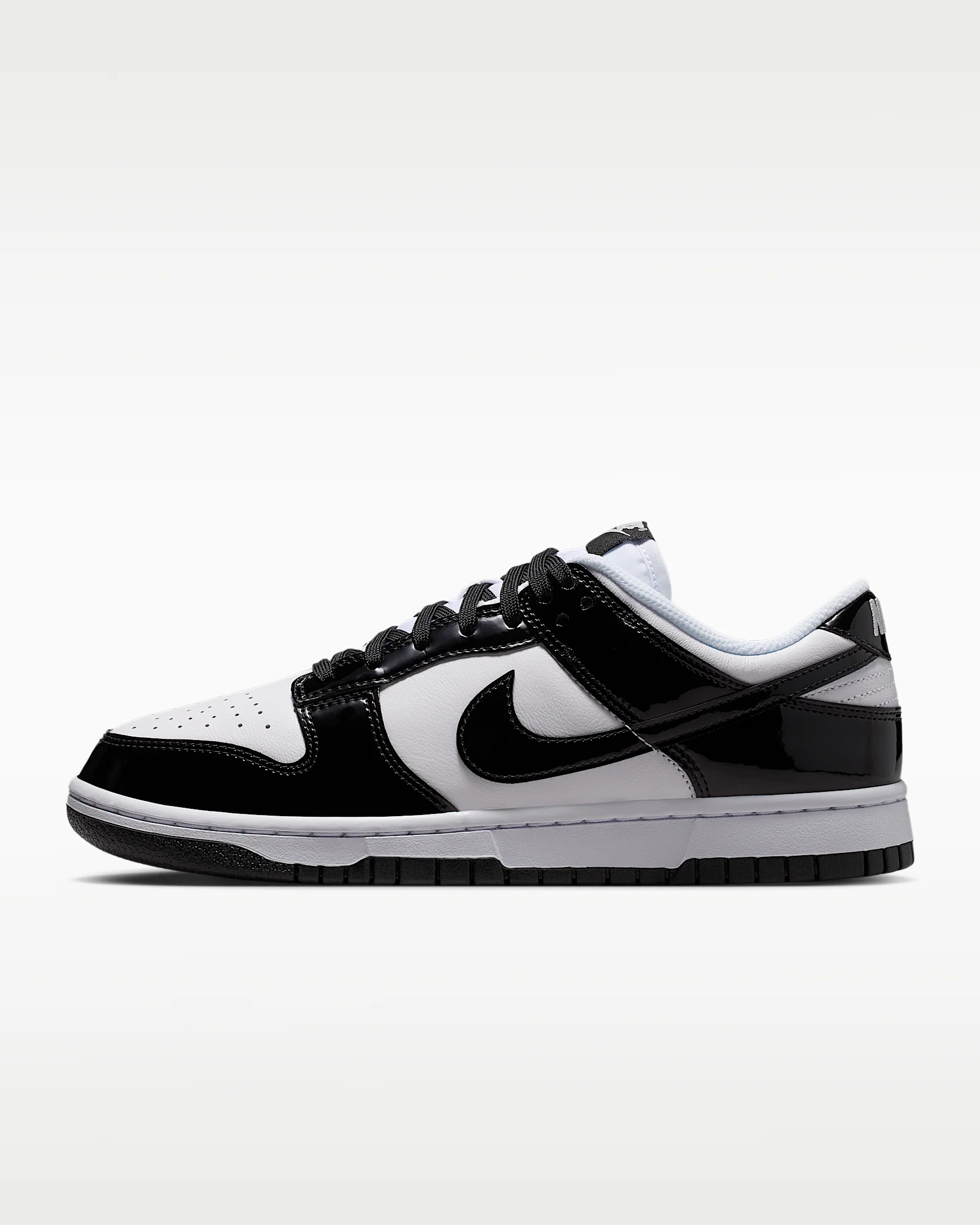 Nike Dunk Low SE Women's Shoes - 1