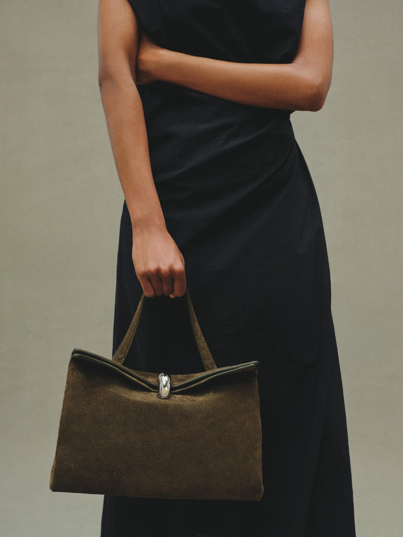 JACQUEMUS The Valérie outlook