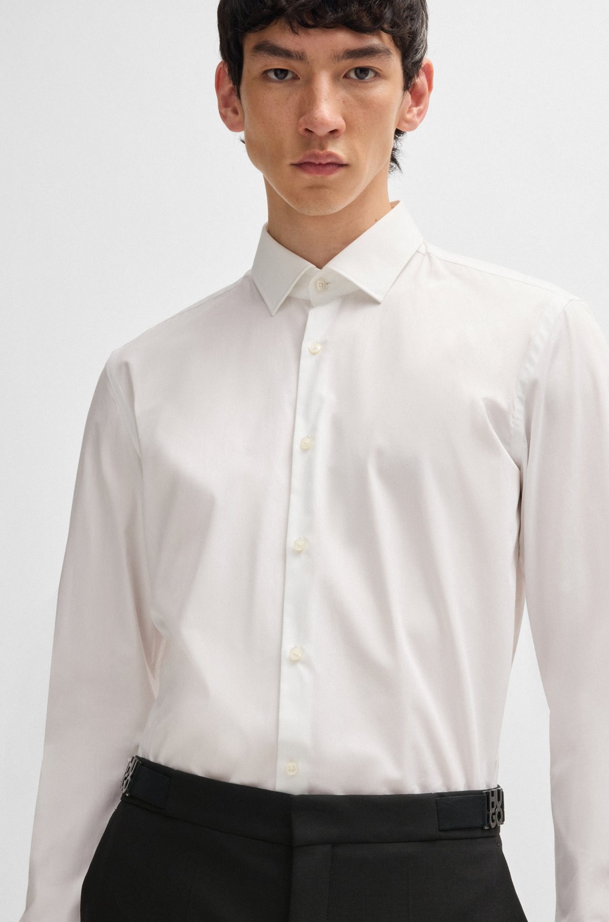 SLIM-FIT TROUSERS IN PERFORMANCE-STRETCH WOOL - 5