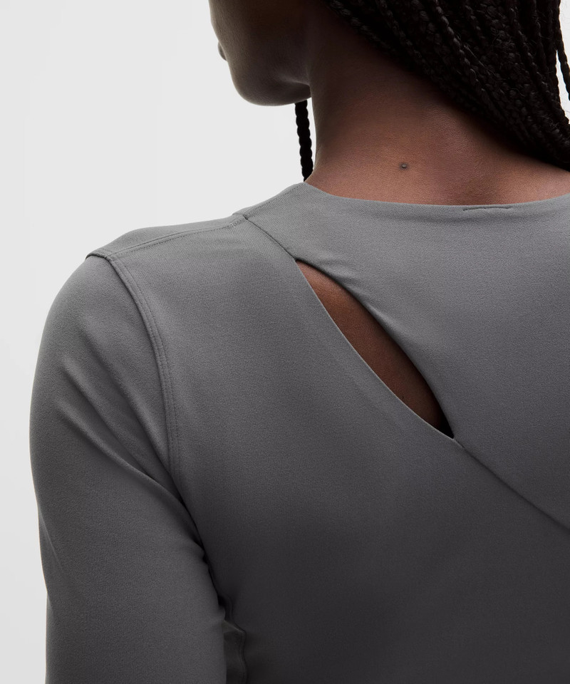 Aligned Angles Long Sleeve *Nulu 5