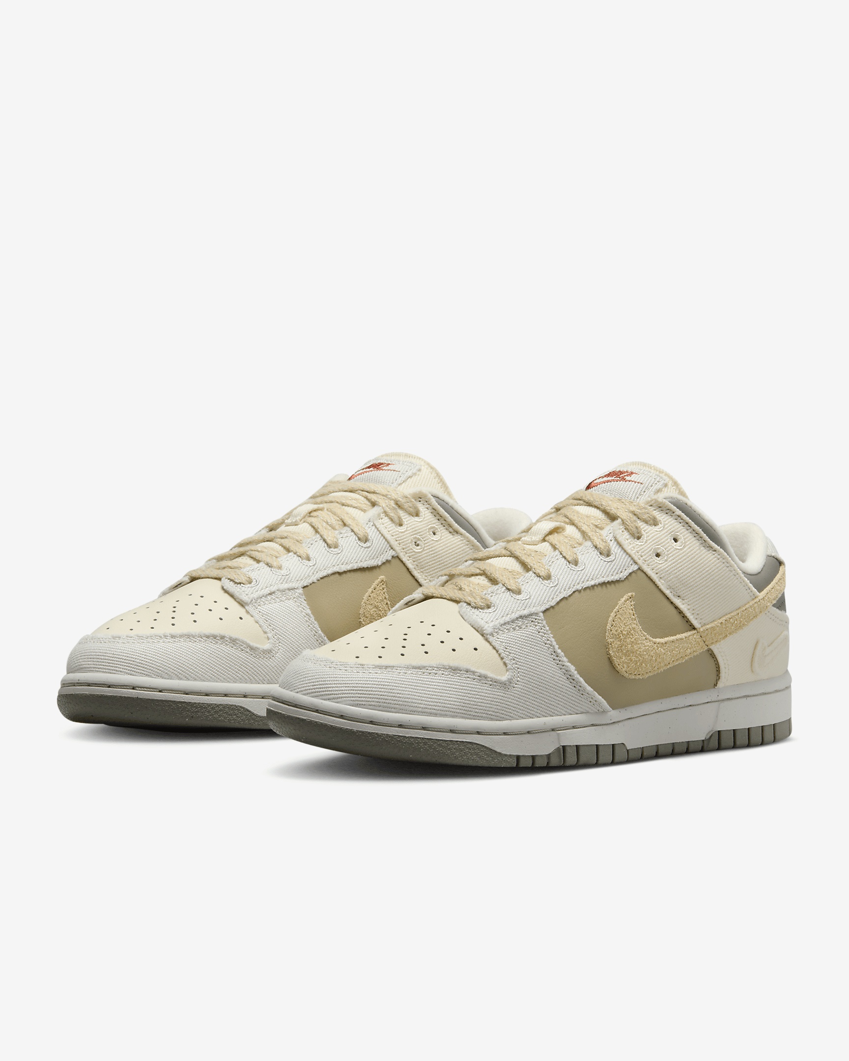 Nike Dunk Low Women's Shoes - 5