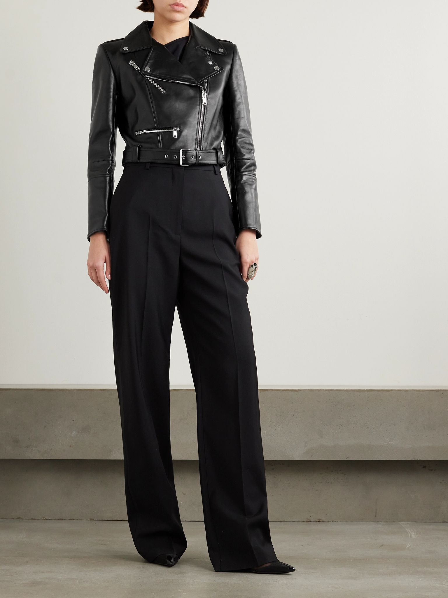 Cropped belted leather biker jacket Black - 2