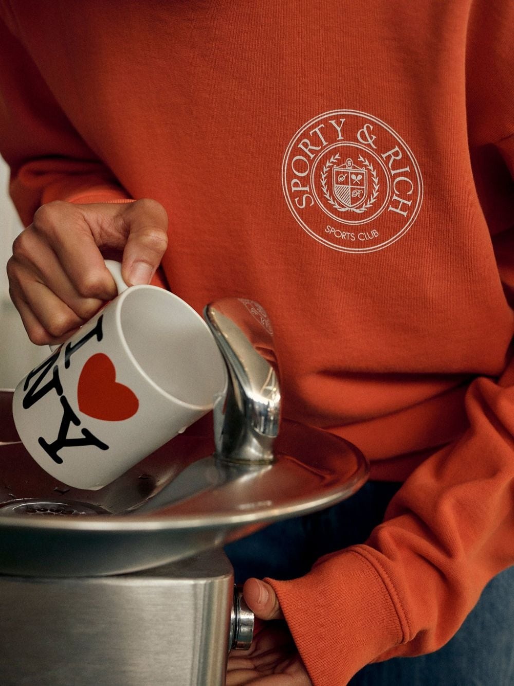 Connecticut Crest logo-print sweatshirt - 5