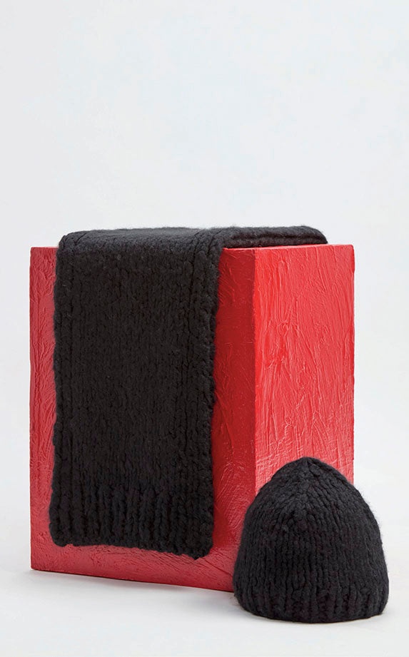 Pyke Knit Scarf in Black Welfat Cashmere - 3