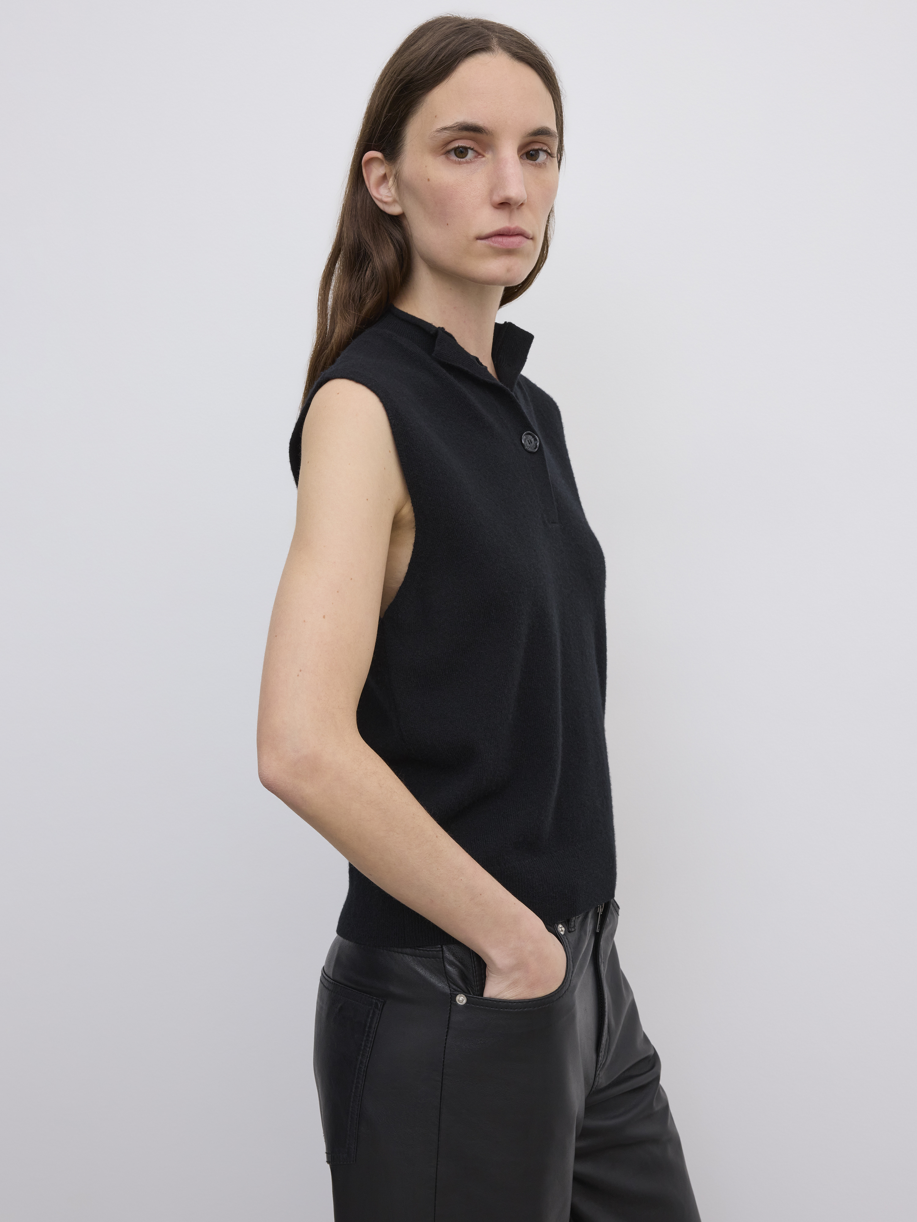 Sleeveless Knit Top - 4