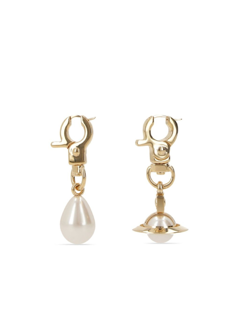 Vivienne Westwood Claude earrings outlook