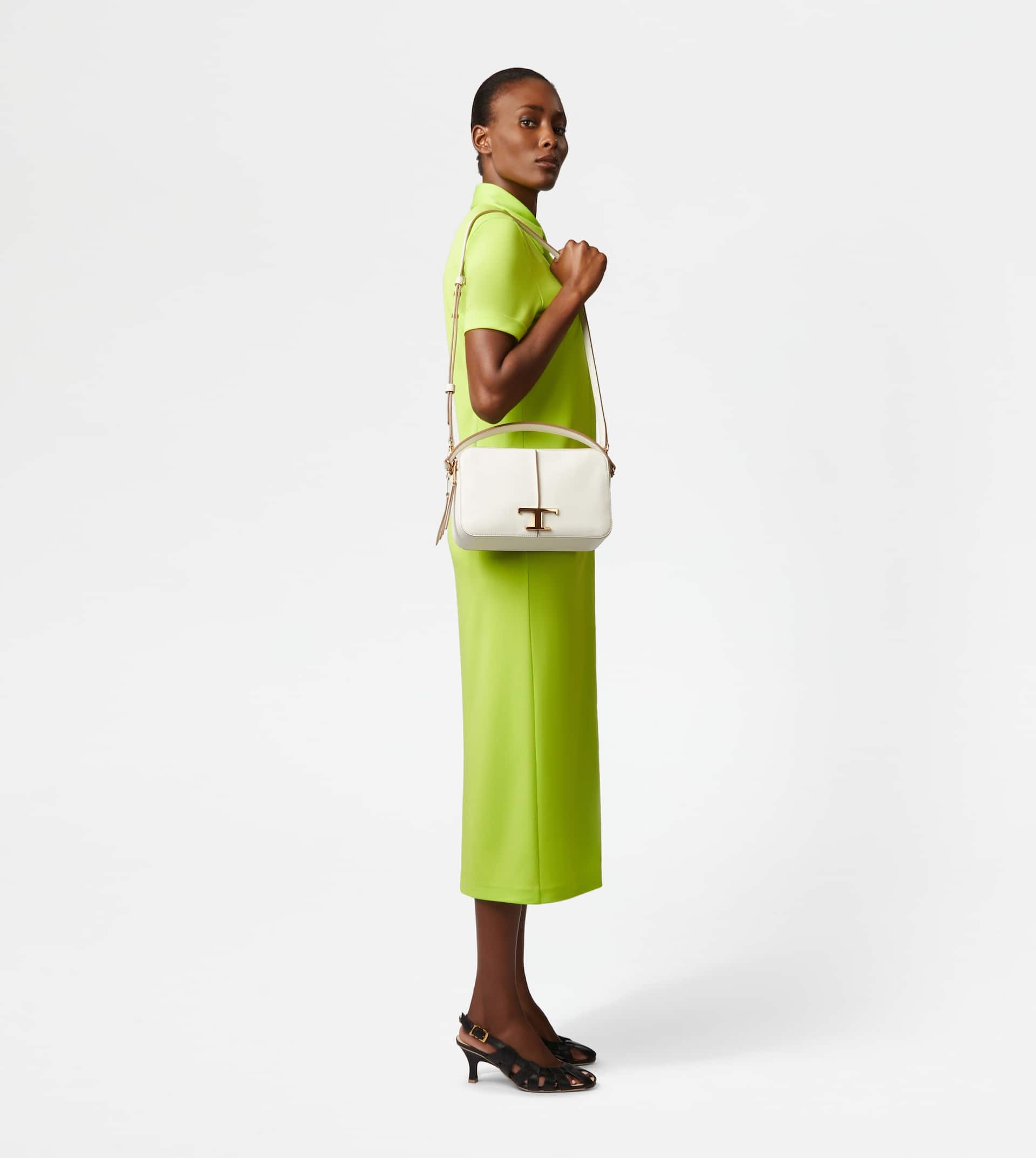 T TIMELESS CAMERA BAG IN LEATHER SMALL - WHITE - 4