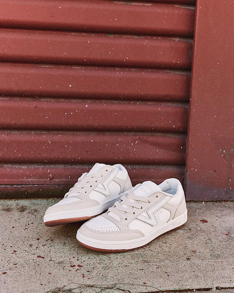 Lowland ComfyCush Shoe 3