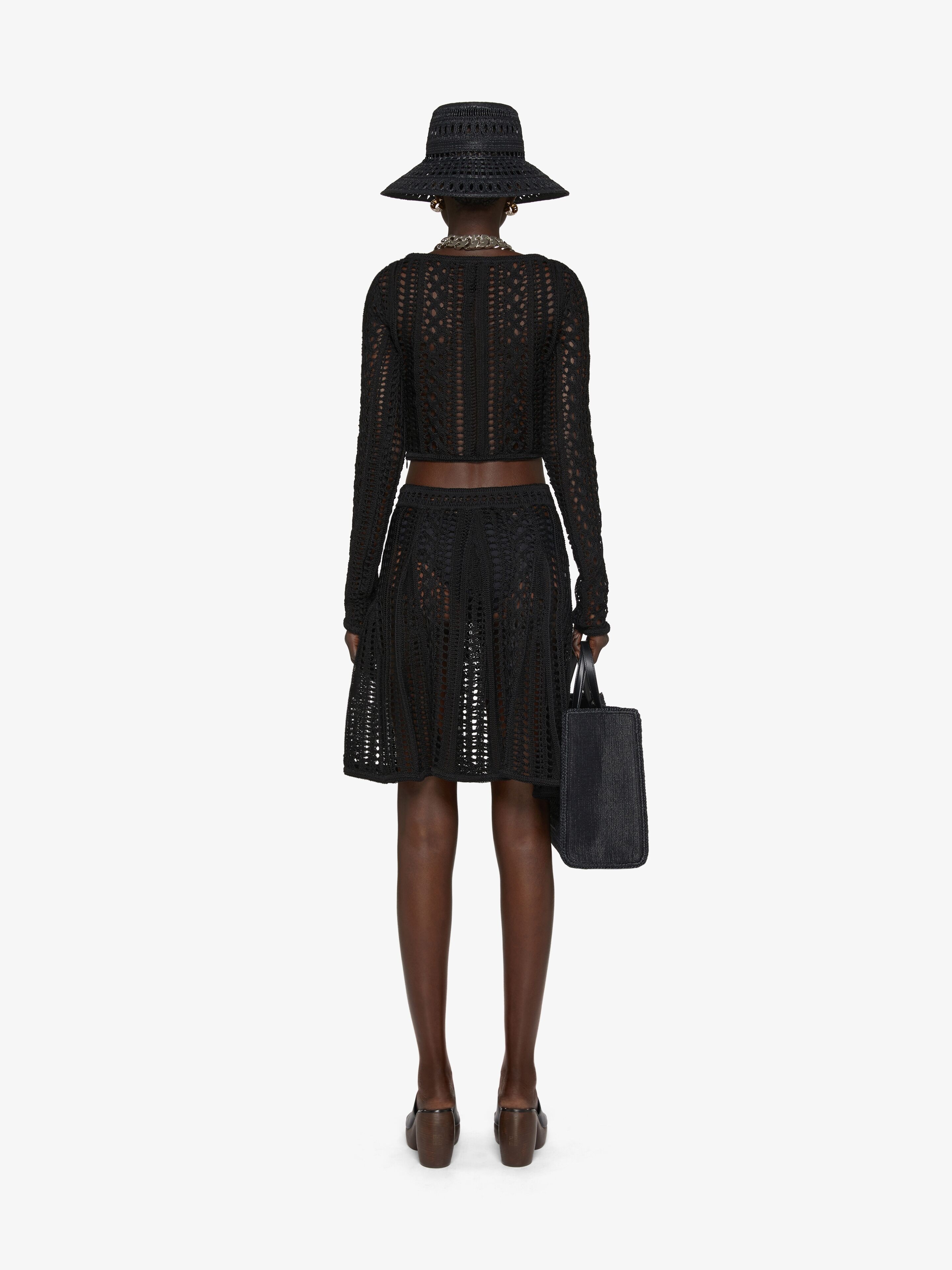 SKIRT IN CROCHET - 4
