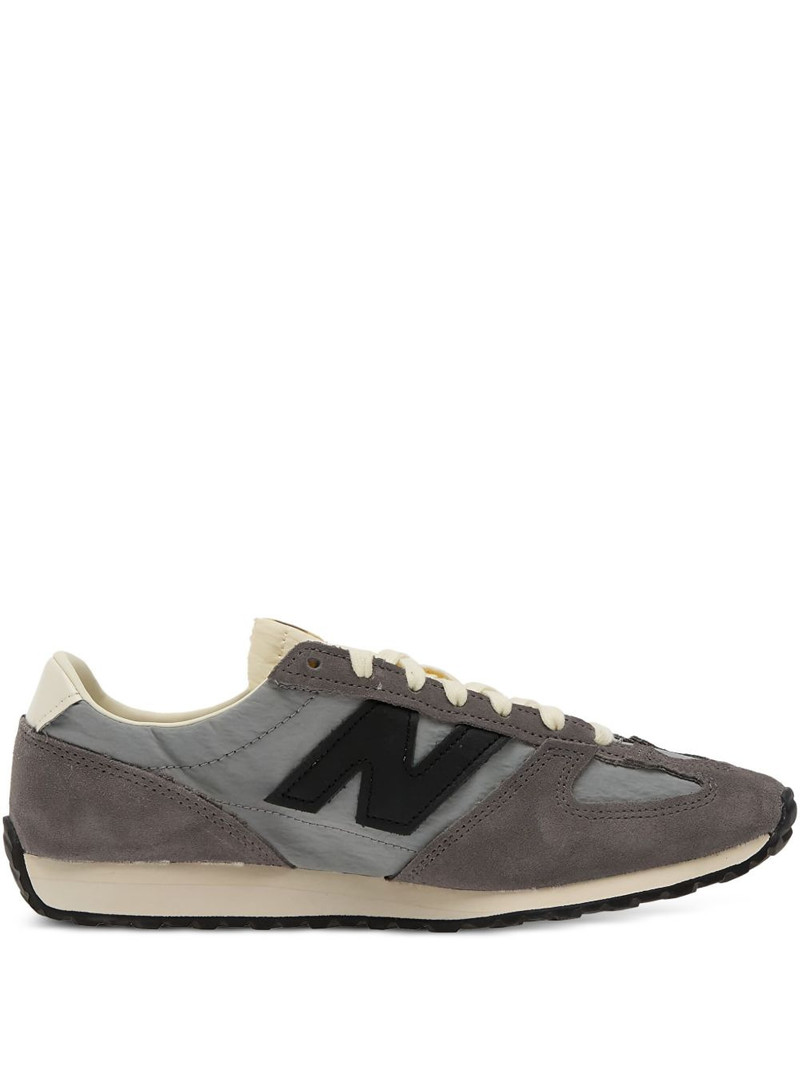 471 suede sneakers 1