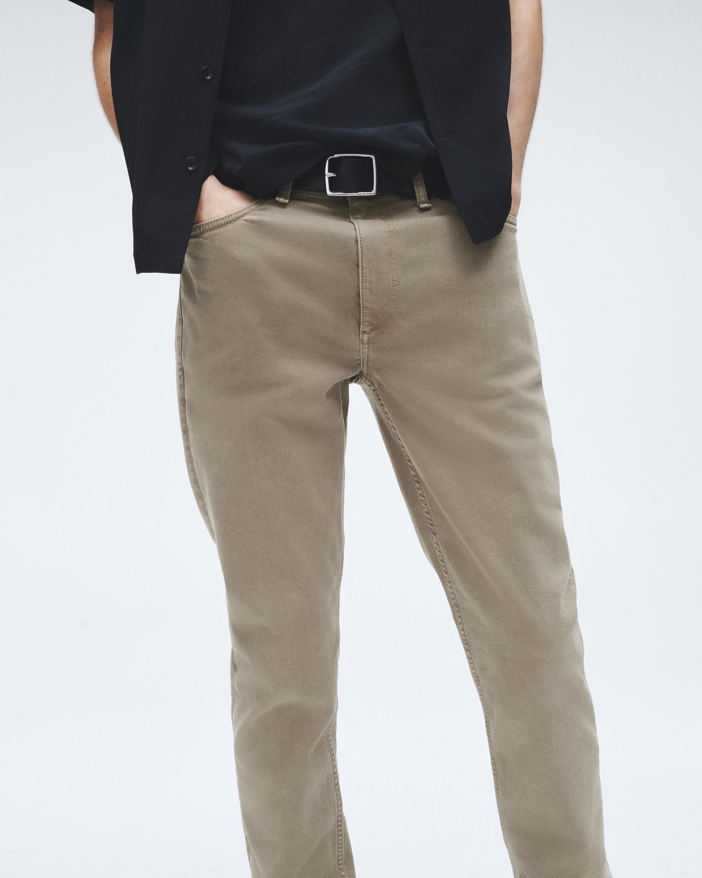 Fit 2 - Dark Taupe
Slim Fit Aero Stretch Jean - 5