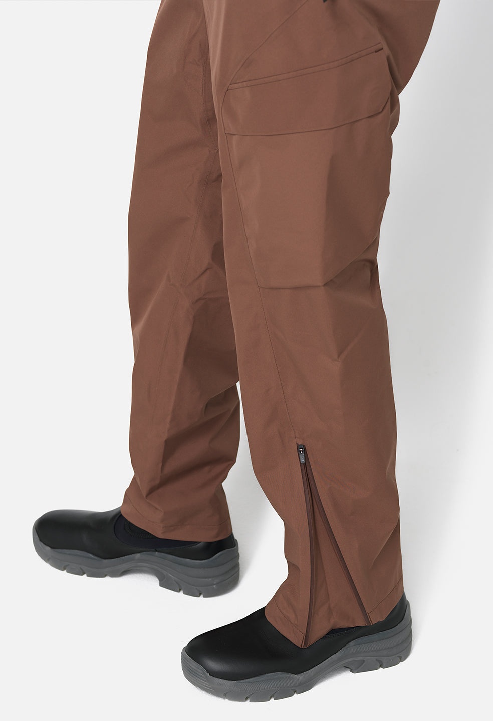 JOHN ELLIOTT X DESCENTE ALLTERRAIN SHELL PANT - 8