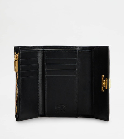 Tod's T TIMELESS WALLET IN LEATHER - BLACK outlook