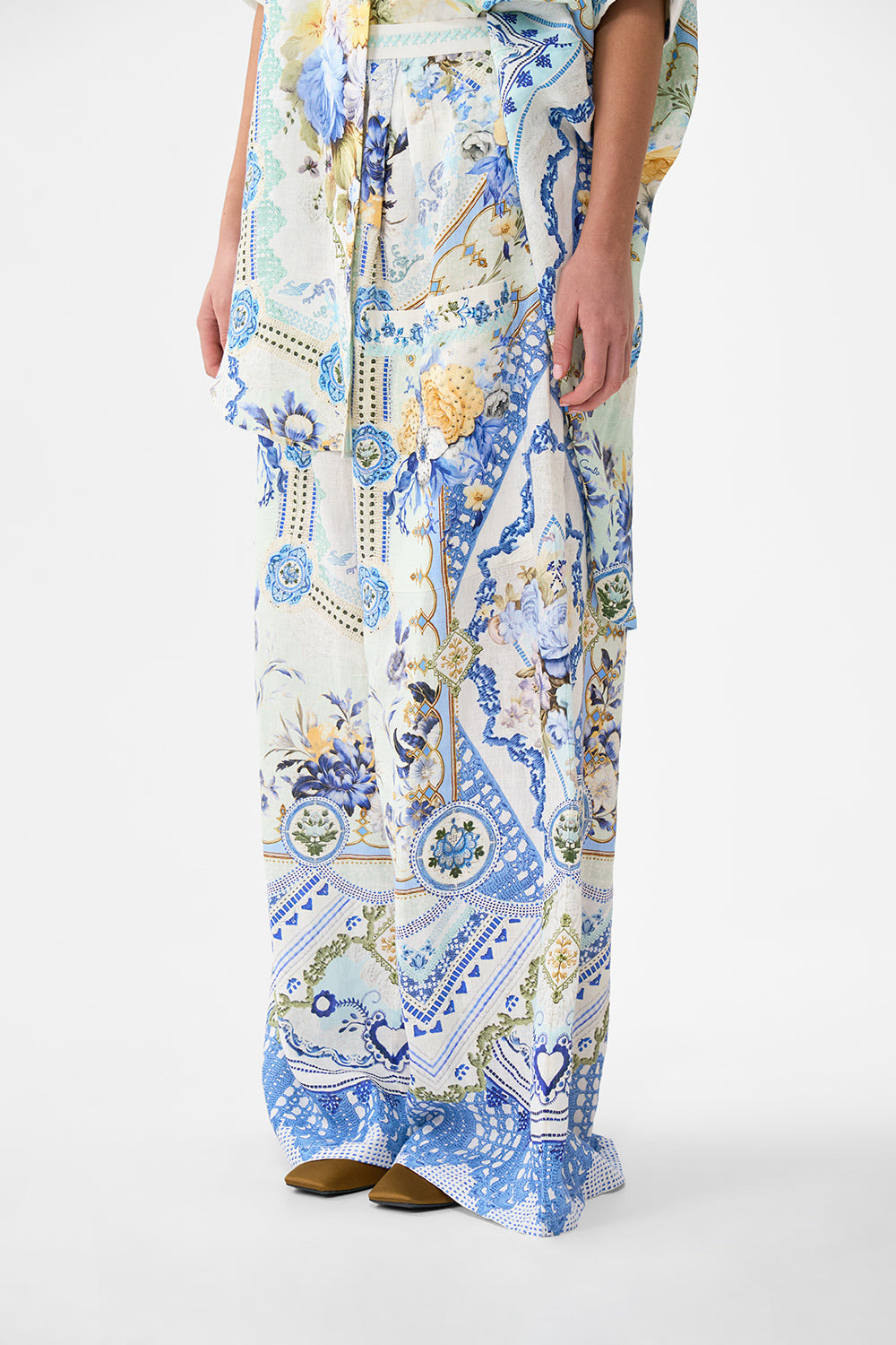 WIDE LEG TROUSER WITH FRONT POCKETS - 4