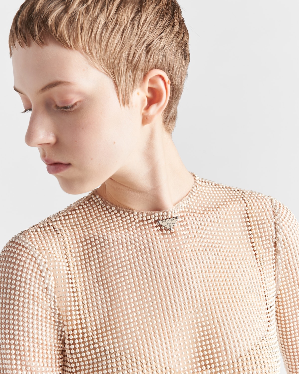 Mesh top with embroidered pearls - 4
