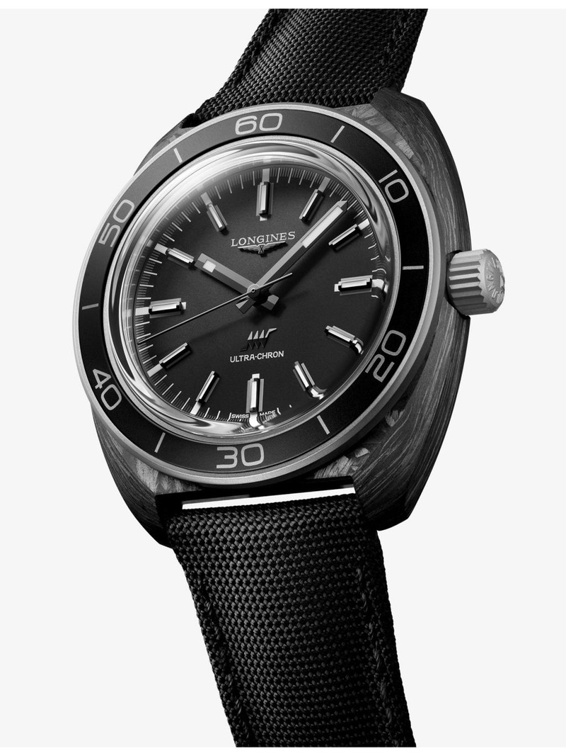 Longines L2.839.4.52.2 Ultra-Chron Carbon Titanium And Carbon Automatic Watch outlook
