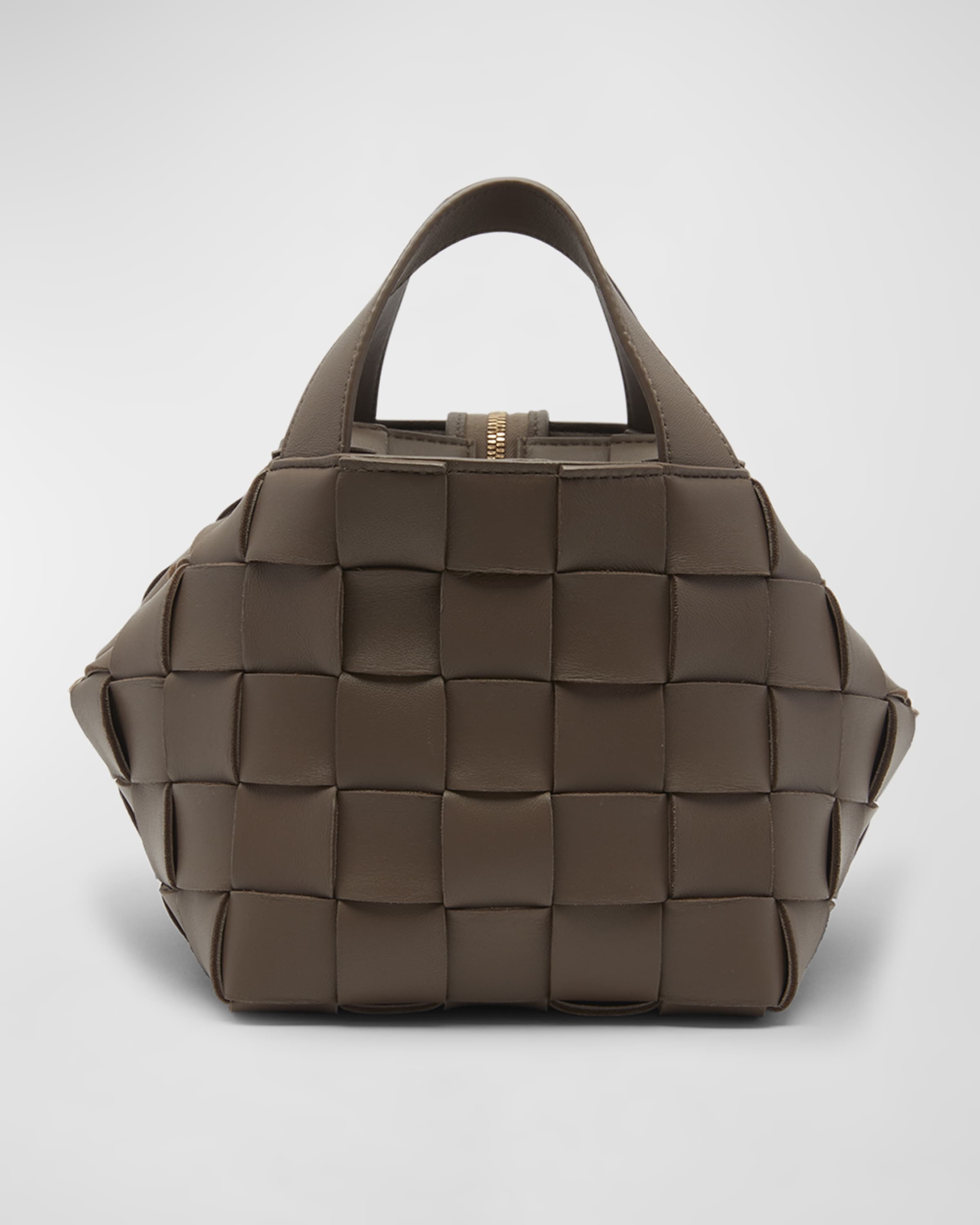 VOTTEGA BENETA バック Bottega Veneta Cassette Bowling Medium Top-Handle Bag