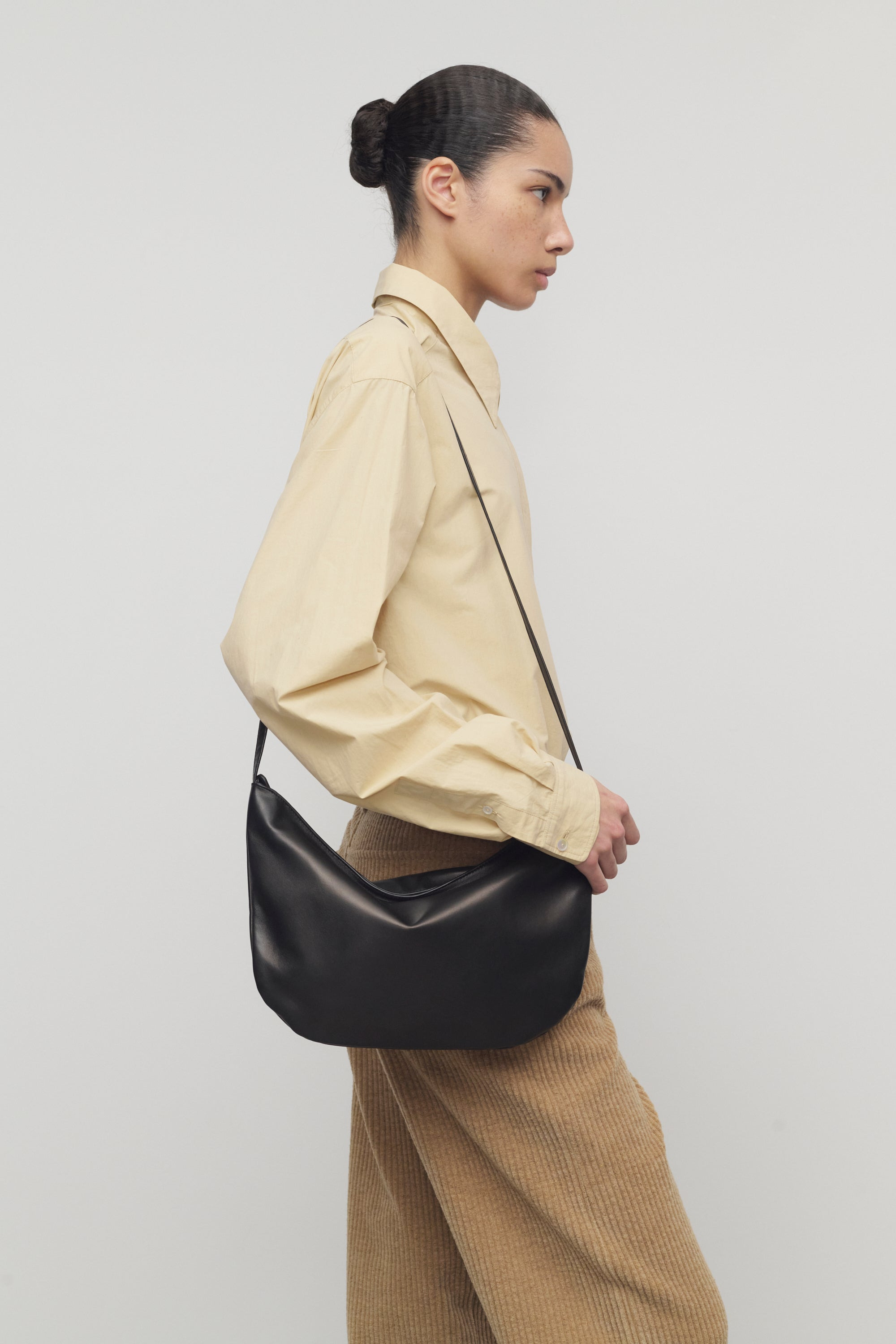 EW Izzy Bag in Leather - 4