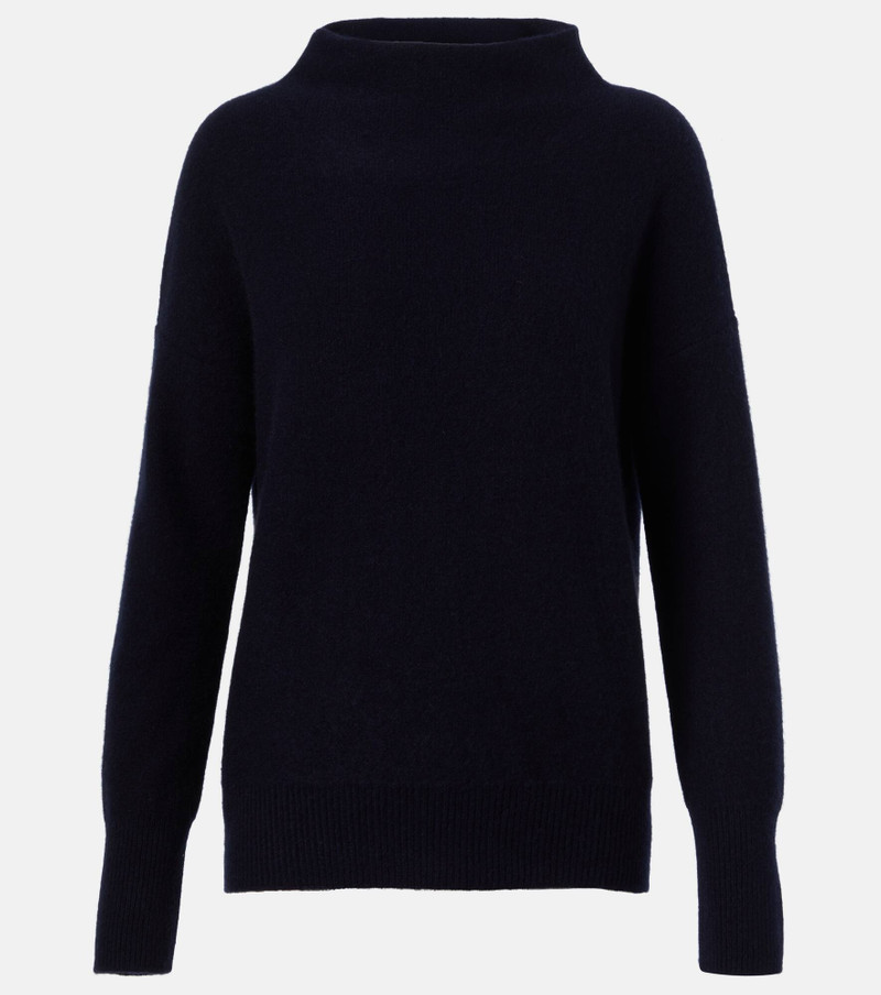 Cashmere sweater 1