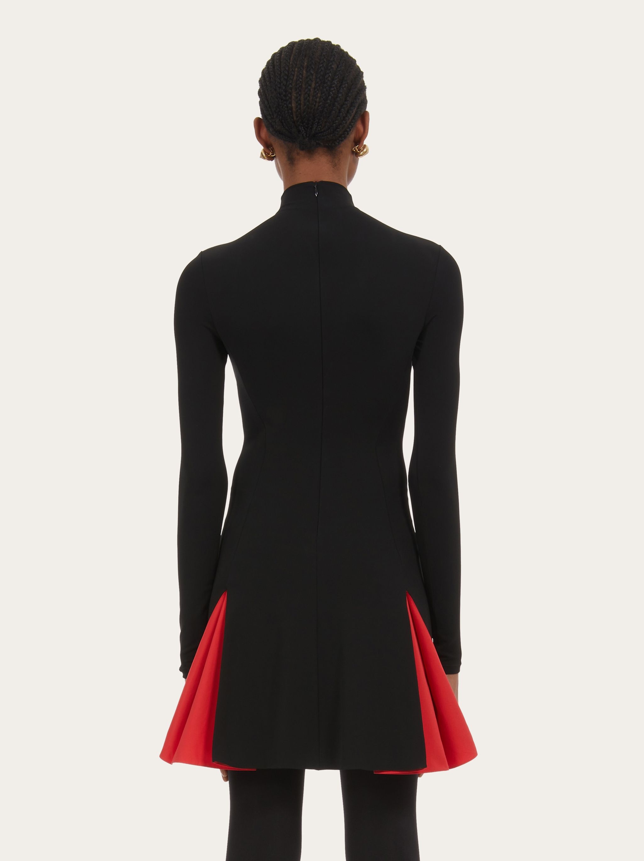 Dress with contrasting inserts - 3