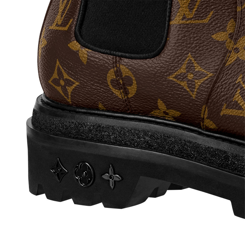 Louis Vuitton LV Black Ice Chelsea Boot outlook
