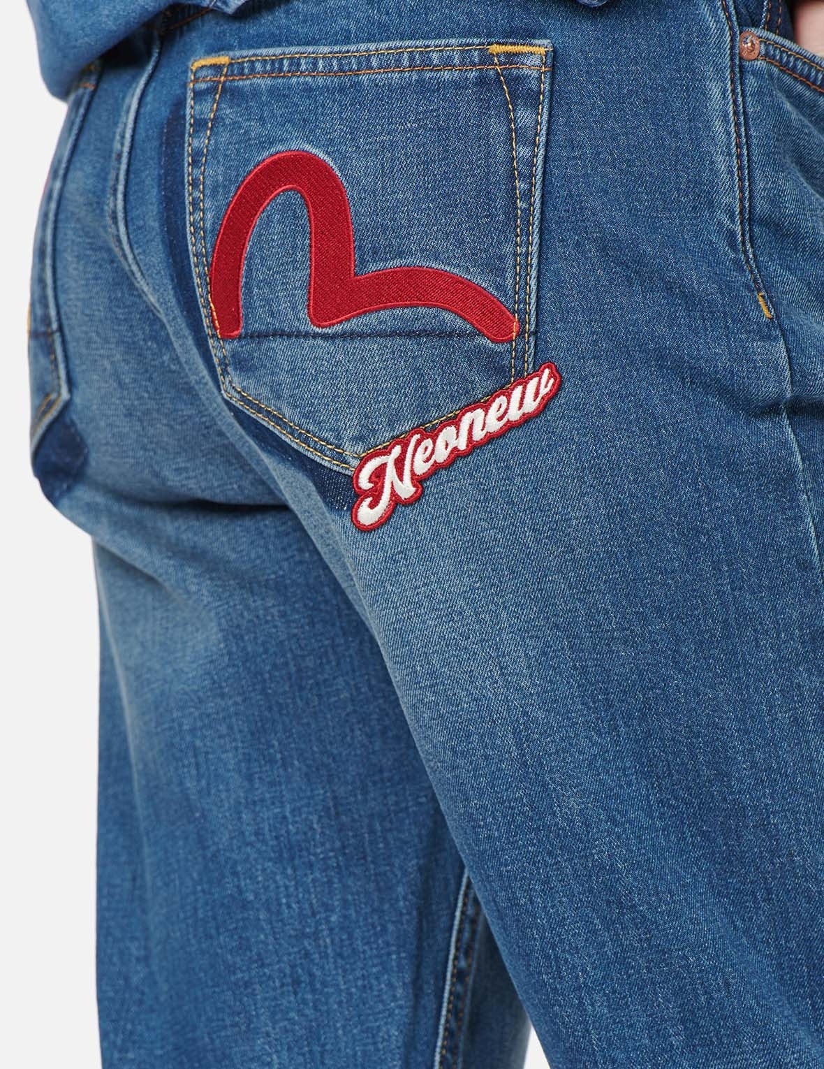 KAMON AND SEAGULL EMBROIDERED RELAX-CUT DENIM JEANS - 8