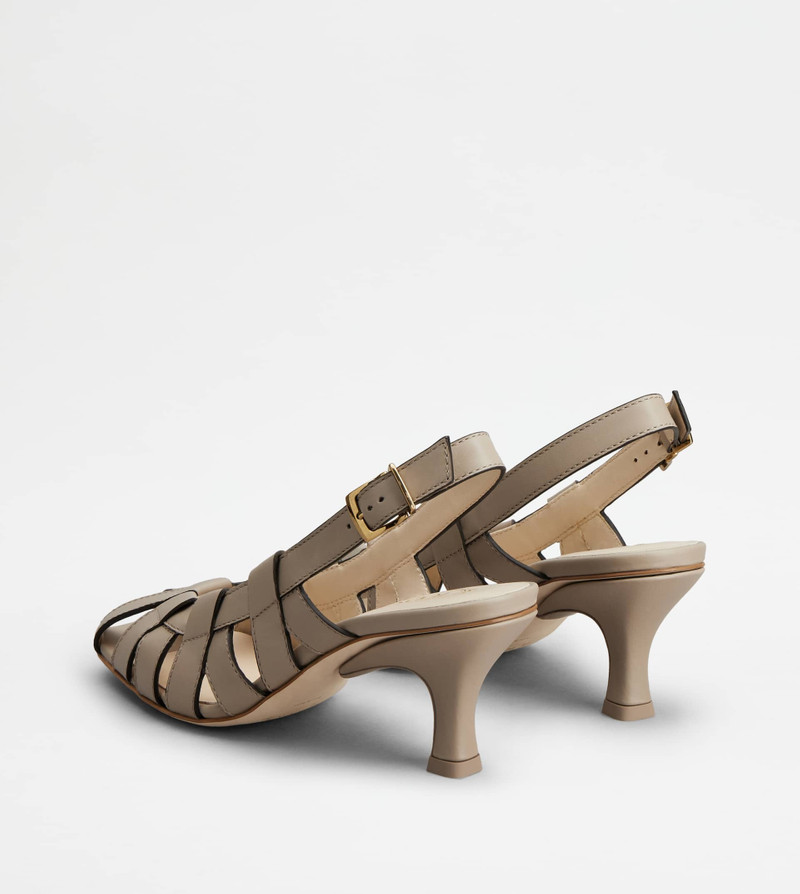 SLINGBACK PUMPS IN LEATHER - GREY 3