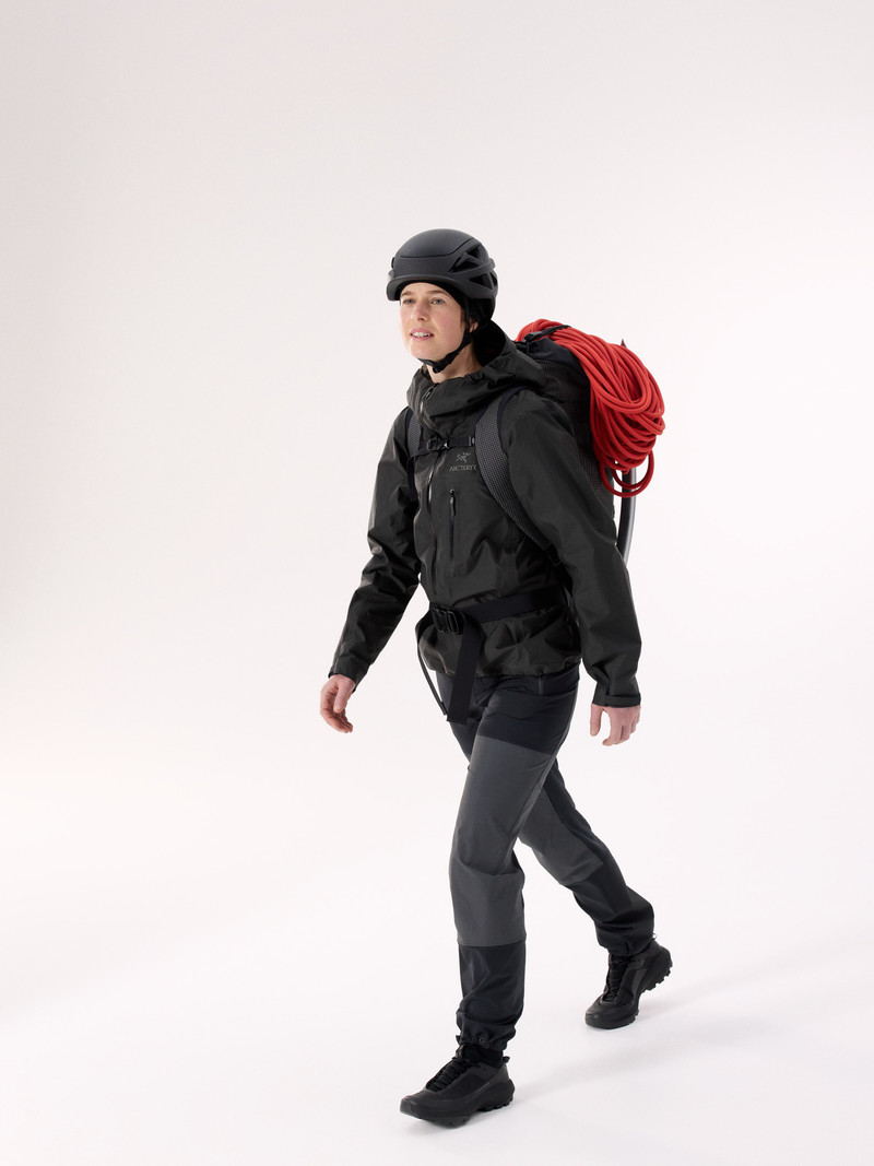 Arc'teryx Alpha SL Anorak outlook