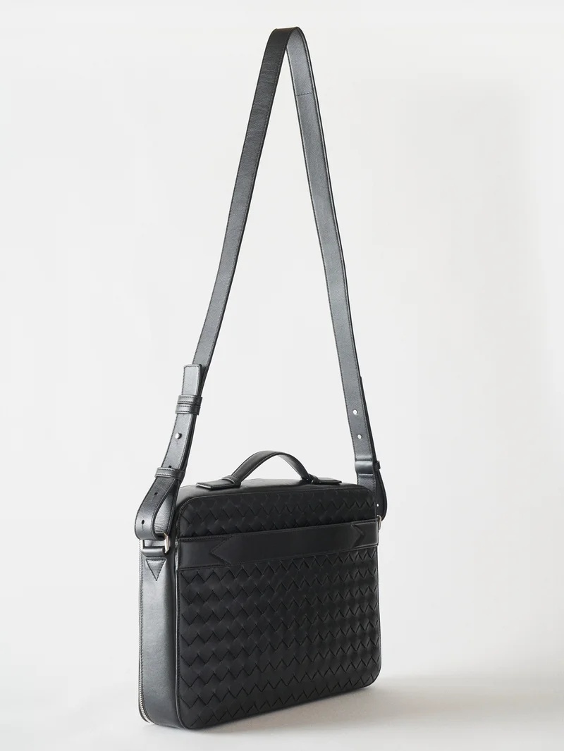 ★BOTTEGA VENETA★AVENUE バッグ Bottega Veneta Avenue Intrecciato-leather cross-body bag