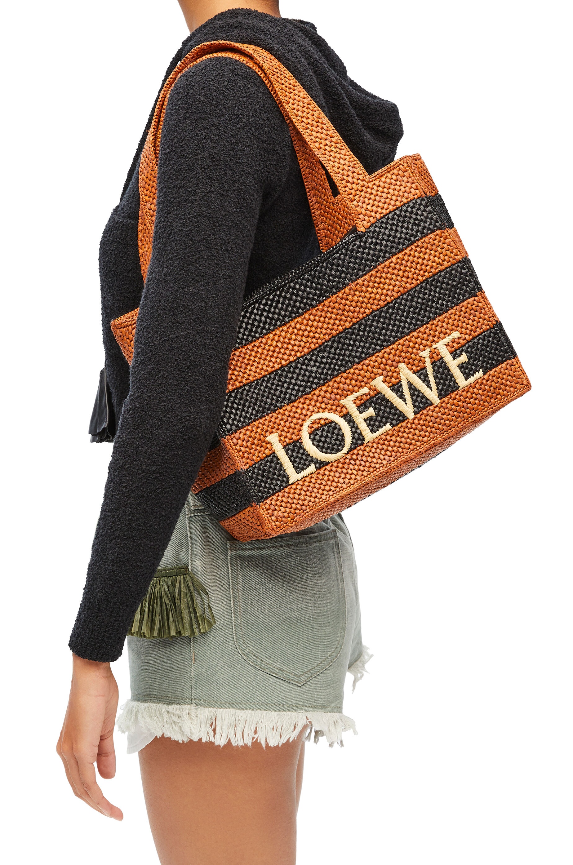 LOEWE Font tote in raffia - 2
