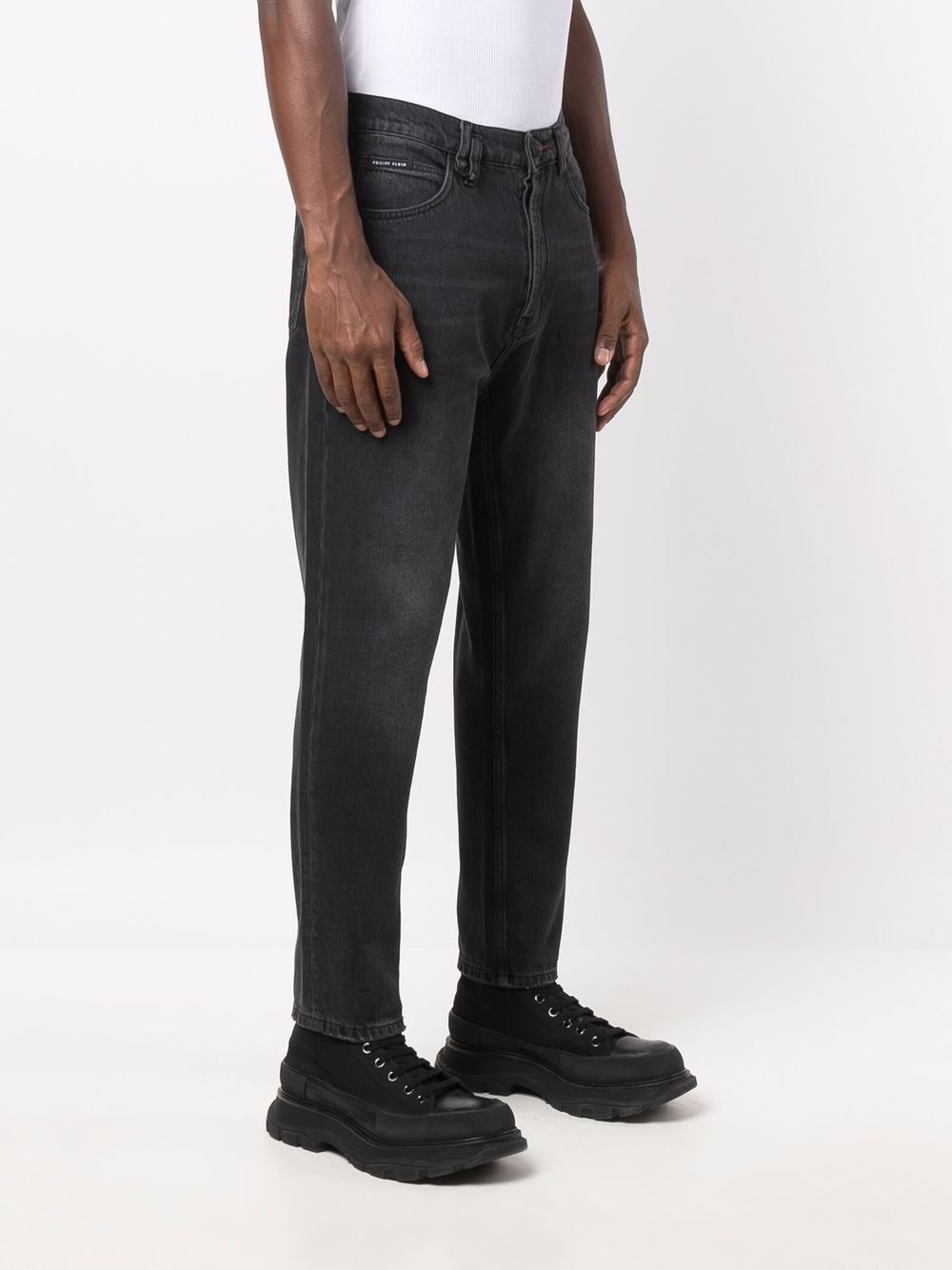 Iconic carrot-cut jeans - 3