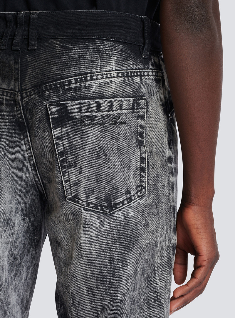 Stonewash denim jeans 7