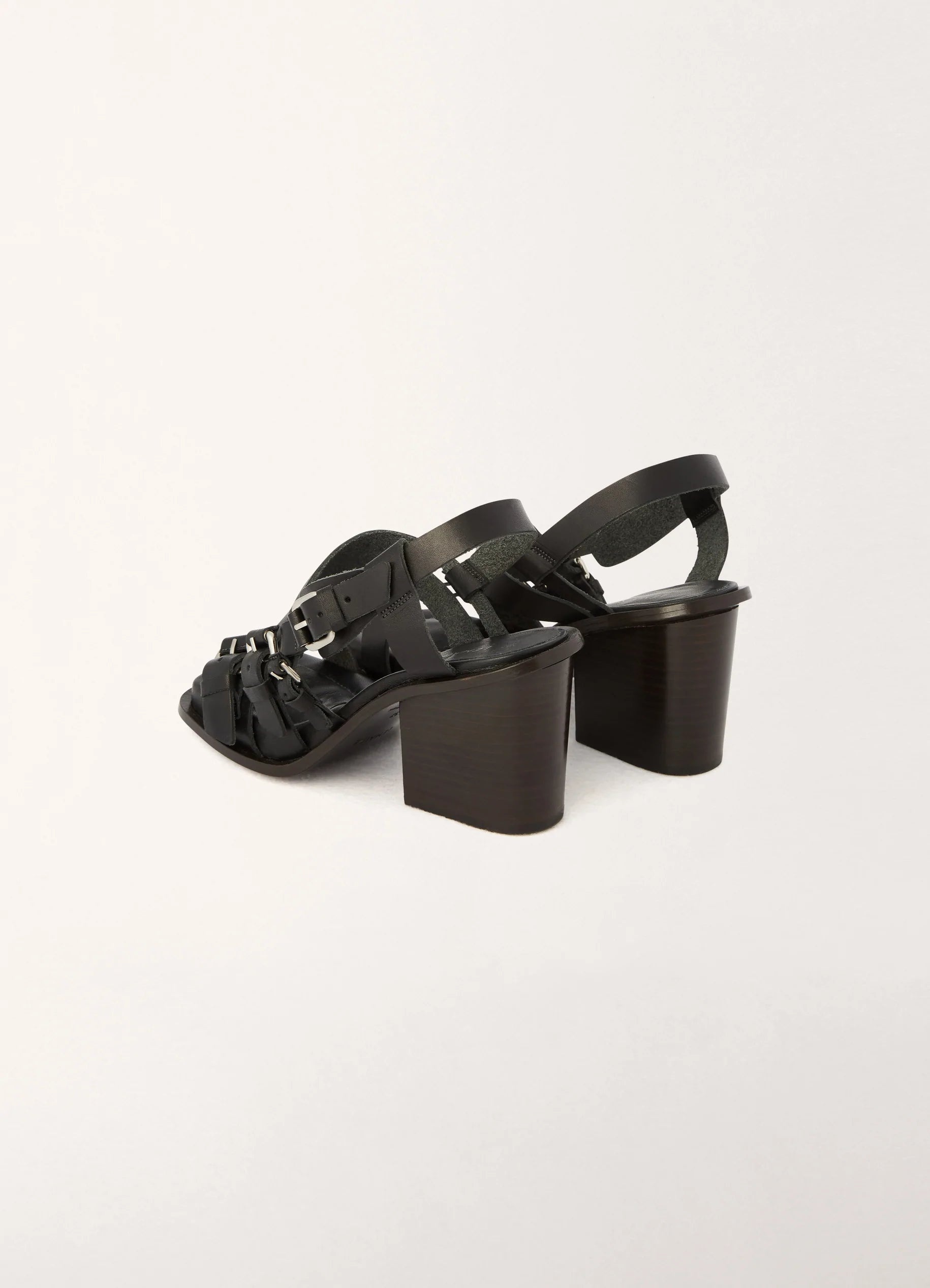 SANDALS WITH STRAPS
VEGETAL TANNED LEATHER - 4