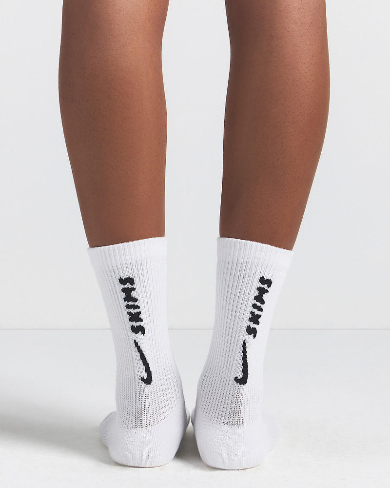 Nike NikeSKIMS Women's Dri-FIT Crew Socks (3 Pairs) outlook