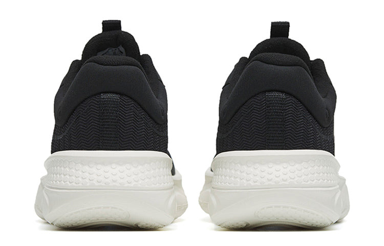 (WMNS) ANTA Running Shoes 'Black Gold White' 122247715-3 - 4