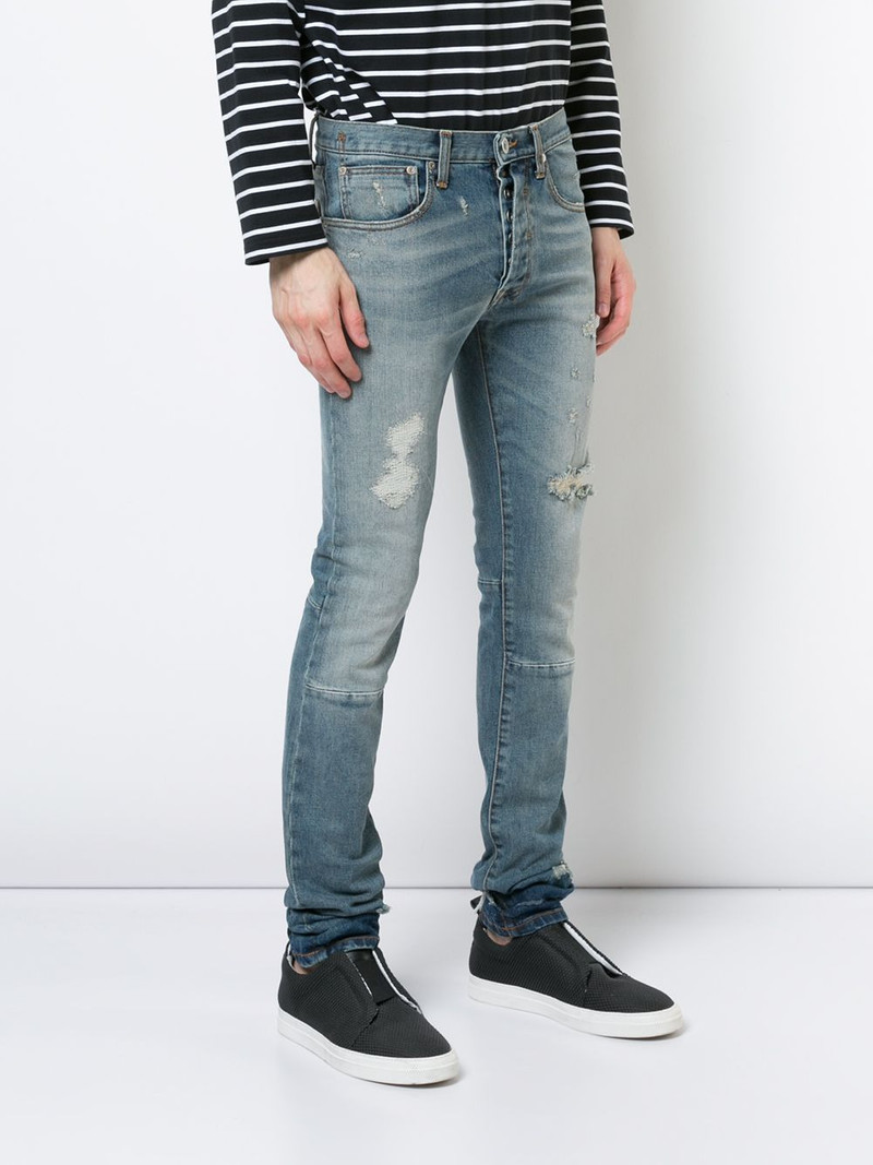 distressed skinny jeans 3