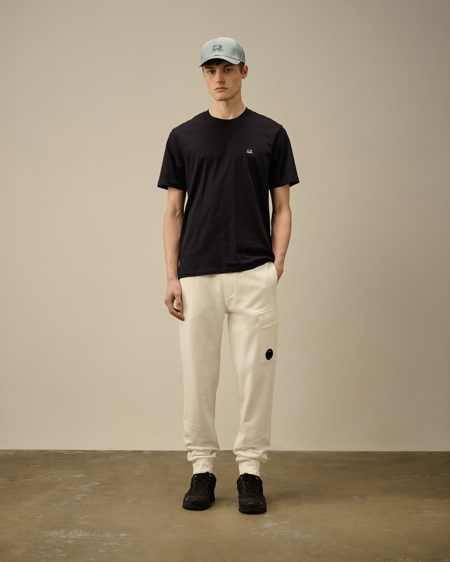 Diagonal Raised Fleece Lens Sweatpants - 2