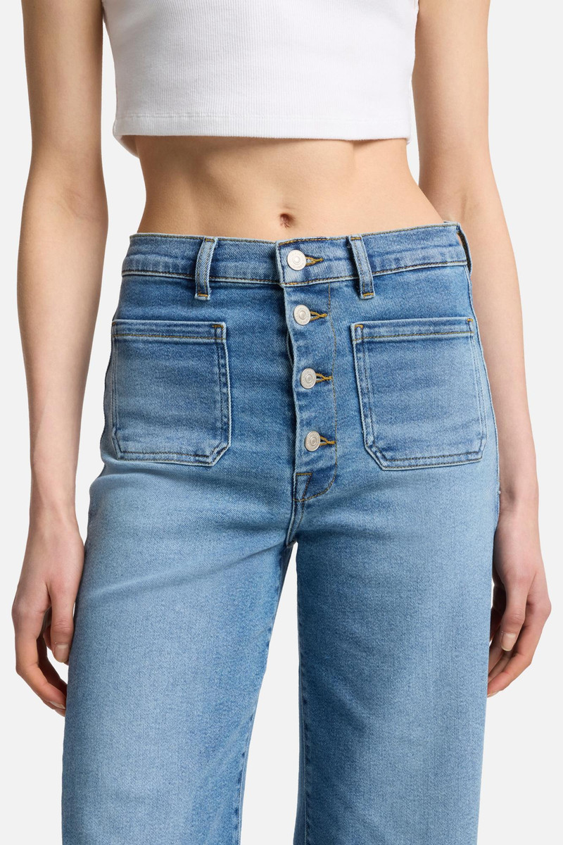 Luxe Vintage Ultra High Rise Cropped Jo in Fancy 4