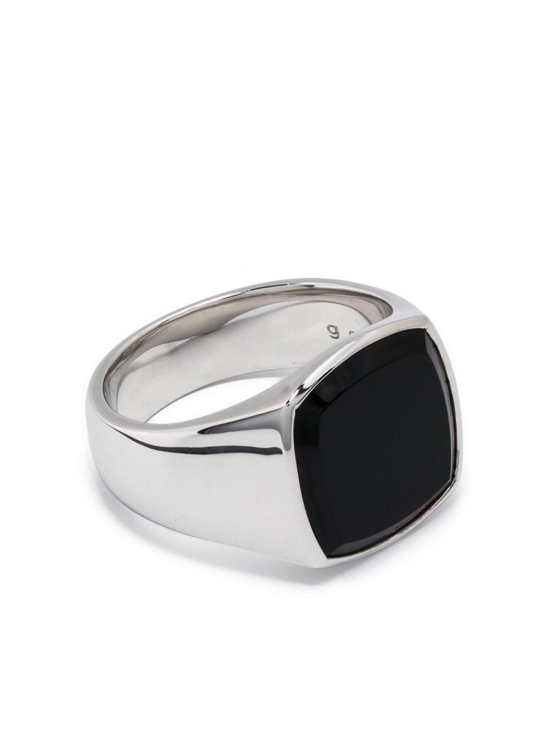 Cushion polished onyx ring 1